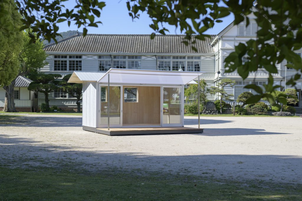 小屋のワ それ小屋ではじめよう ちいさなお家 小屋やさん は 店舗 趣味小屋 ガレージ 音楽小屋 勉強部屋 アトリエ 事務所などに