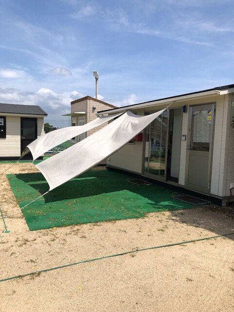 小屋の事務所　台風接近　台風や強風にも強い小屋。ツーバイフォー工法で災害につよい建物